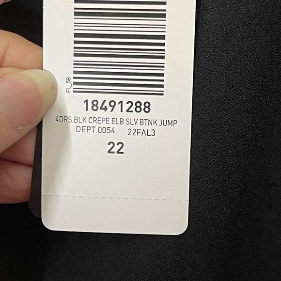 Torrid new black crepe romper jumpsuit short sleeve boat neck, size 22 - Picture 12 of 16